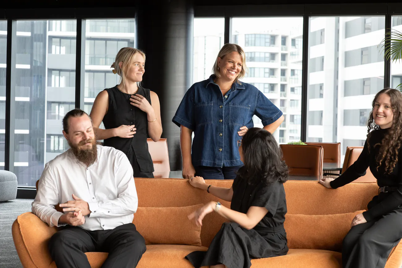 Team-Group-Pictures Design-001